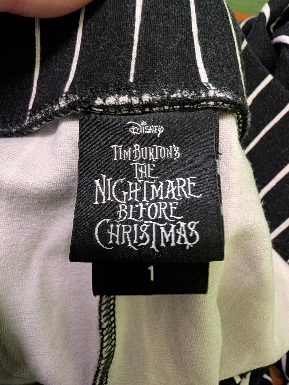 🖤 Disney Tim Burton’s The Nightmare Before Christmas Pinstripe Suit Set Sz 1/2 - Picture 13 of 15